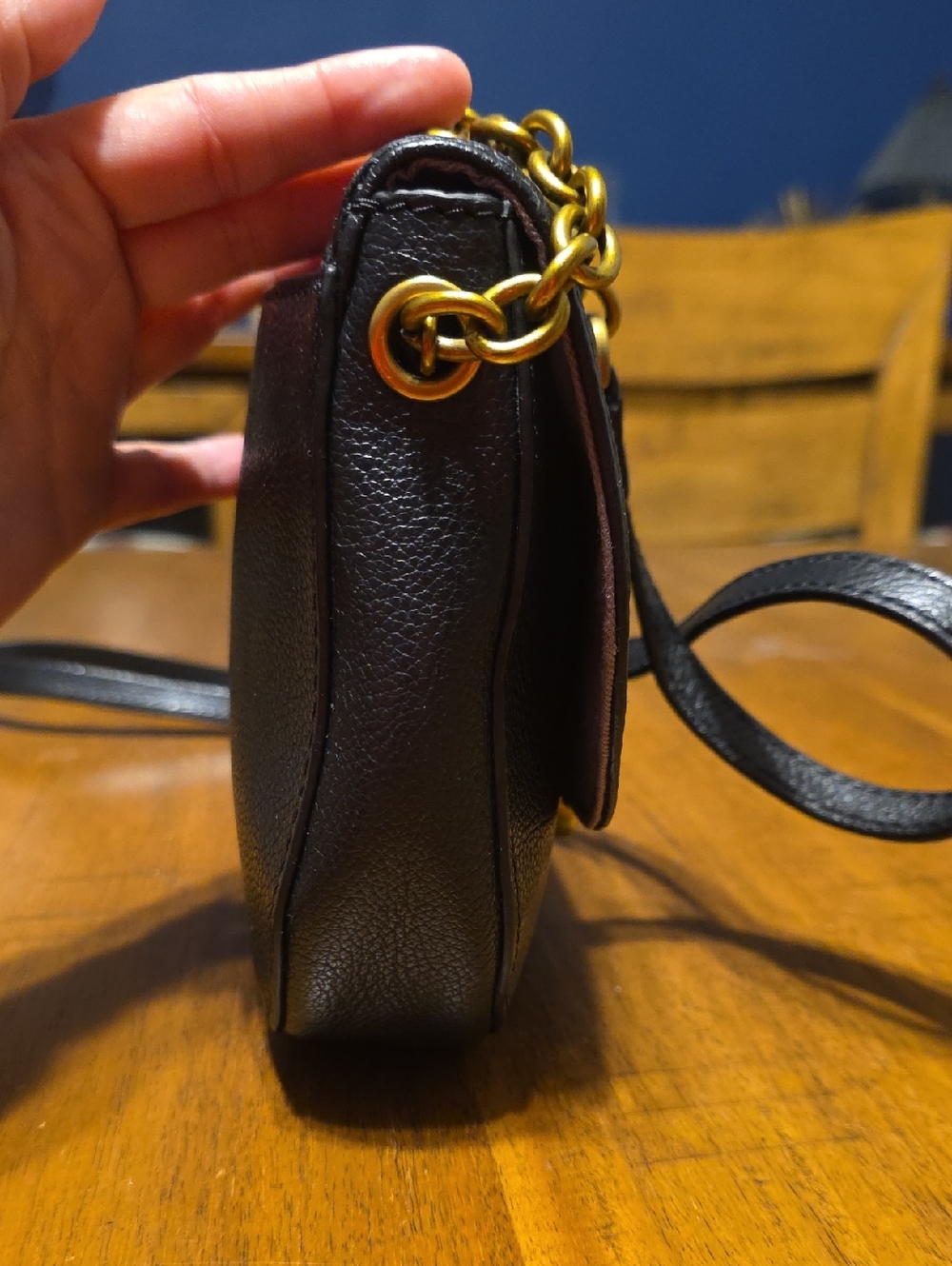 Fossil Black Glitter Flap Crossbody with Gold-Tone Hardware - Picture 5 of 16